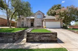 1213 Greendale Dr, Bedford, TX 76022 - Photo 1