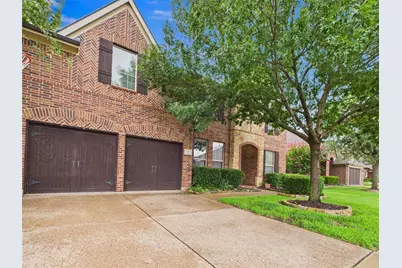 2407 Laguna Lane, Arlington, TX 76012 - Photo 2