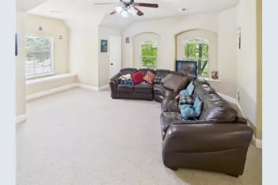 2407 Laguna Lane, Arlington, TX 76012 - Photo 16