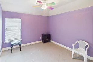 2407 Laguna Ln, Arlington, TX 76012 - Photo 24