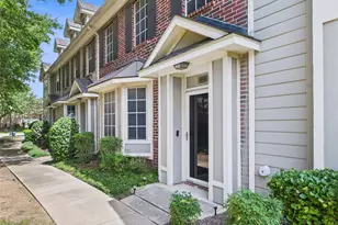 2522 Durango Ridge Dr, Bedford, TX 76021 - Photo 2