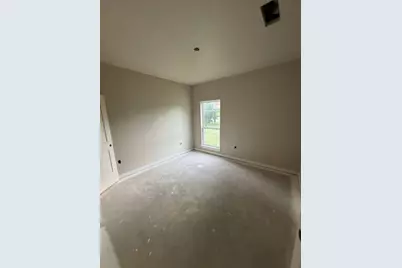 1011 Holden Street, Glen Rose, TX 76043 - Photo 4