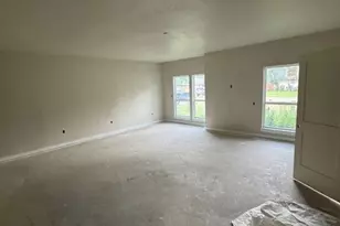 1011 Holden St, Glen Rose, TX 76043 - Photo 2