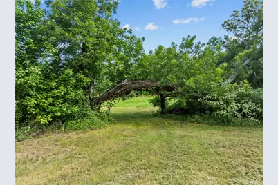 15509 Mitchell Bend Court, Granbury, TX 76048 - Photo 32