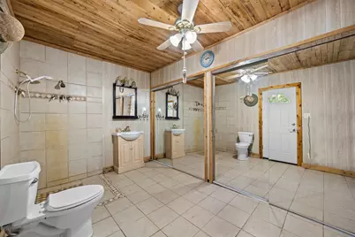 15509 Mitchell Bend Court, Granbury, TX 76048 - Photo 22