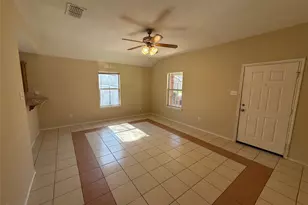 900 Reese Ln, Azle, TX 76020 - Photo 4