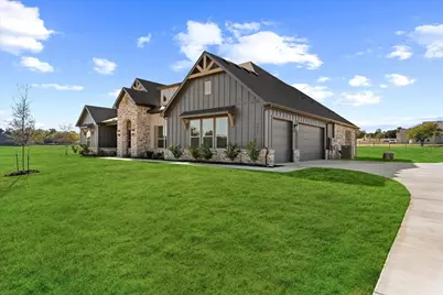 4005 Crick Court, Brock, TX 76087 - Photo 2