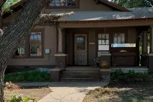 330 Ponder St, Denton, TX 76201 - Photo 2