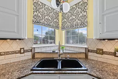 1104 Cherrywood Drive, Cleburne, TX 76033 - Photo 10