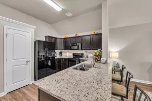 917 N Fork Ranch Rd, Waco, TX 76705 - Photo 8