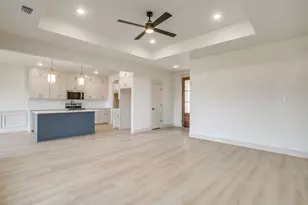 213 Jimmy Ln, Millsap, TX 76066 - Photo 4