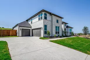 732 Feathergrass Ct W, Haslet, TX 76052 - Photo 2