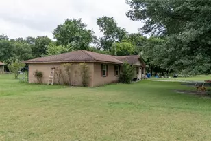 2909 SE McKinney St, Rice, TX 75155 - Photo 6