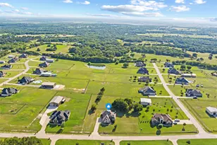 114 Taylor Ridge Dr, Waxahachie, TX 75167 - Photo 2