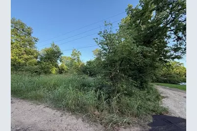 202 Elm Street, Roxton, TX 75477 - Photo 18