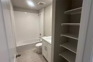 356 Lubbock Dr, Azle, TX 76020 - Photo 10