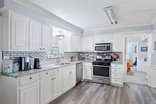 6409 Chapman Dr, Greenville, TX 75402 - Photo 14