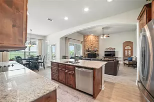 12022 Livingston Way, Talty, TX 75126 - Photo 10