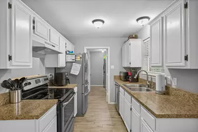 601 E North Street, Wills Point, TX 75169 - Photo 12