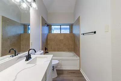 2203 Greenview Drive, Carrollton, TX 75010 - Photo 14