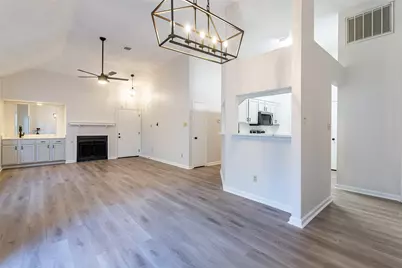 2203 Greenview Drive, Carrollton, TX 75010 - Photo 10