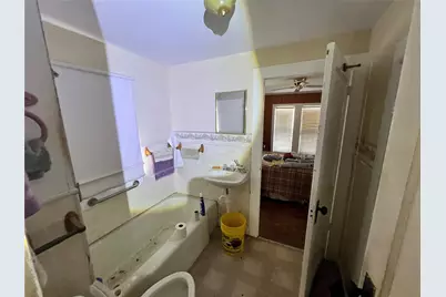 304 W Burnett, Calvert, TX 77837 - Photo 14