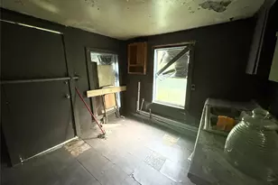 304 W Burnett, Calvert, TX 77837 - Photo 32