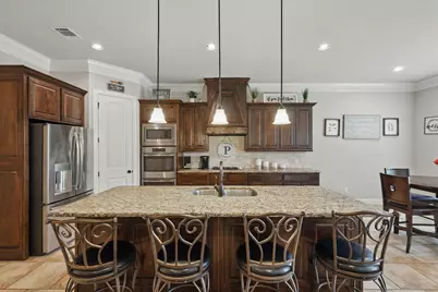 6902 Golf Green Drive, Arlington, TX 76001 - Photo 8