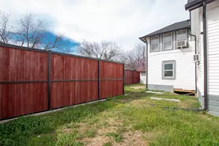 400 W Main St, Honey Grove, TX 75446 - Photo 26