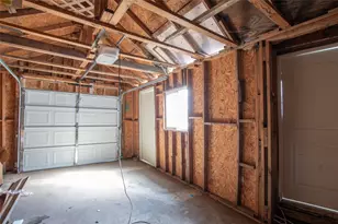 400 W Main St, Honey Grove, TX 75446 - Photo 28