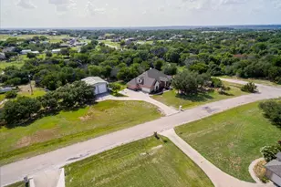 181 Churchill Cir, Weatherford, TX 76085 - Photo 40