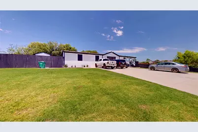 100 McDaniel Drive, Little Elm, TX 75068 - Photo 2