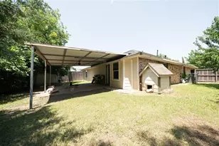 1825 E Shore Dr, Dallas, TX 75217 - Photo 28