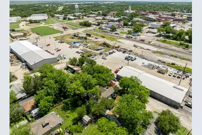 102 Chestnut Street, Hillsboro, TX 76645 - Photo 24