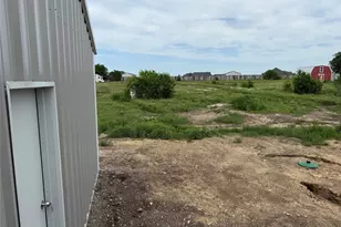 163 Red Fox Ct, Weatherford, TX 76088 - Photo 24