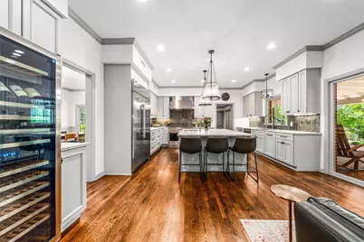 2825 Lake Air Drive, Waco, TX 76710 - Photo 6