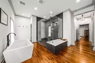 2825 Lake Air Dr, Waco, TX 76710 - Photo 16