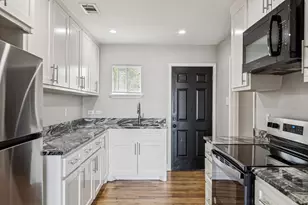 3226 Inwood Rd, Dallas, TX 75235 - Photo 2