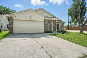 7741 Misty Ridge Dr N, Fort Worth, TX 76137 - Photo 2