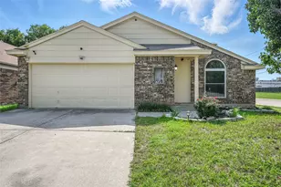 7741 Misty Ridge Dr N, Fort Worth, TX 76137 - Photo 1