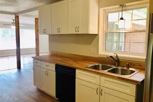 716 Kessler Blvd, Sherman, TX 75092 - Photo 10