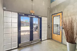 2502 Live Oak St, Dallas, TX 75204 - Photo 22