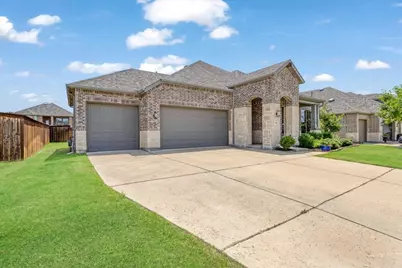 3806 Deer Point Drive, Denison, TX 75020 - Photo 2