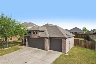 36 Heron Dr, Sanger, TX 76266 - Photo 26