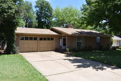 1301 Doncaster Street, Irving, TX 75062 - Photo 18