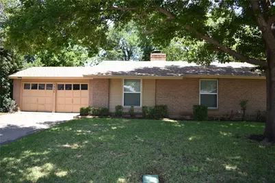 1301 Doncaster Street, Irving, TX 75062 - Photo 1