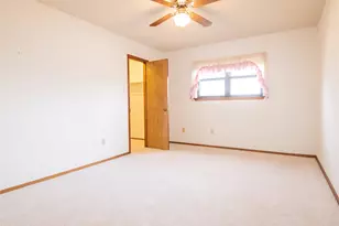917 Hillside Dr, Lewisville, TX 75077 - Photo 24