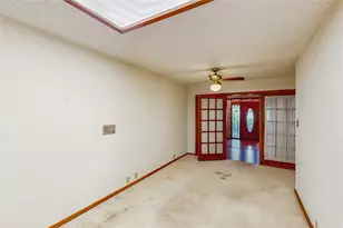 917 Hillside Dr, Copper Canyon, TX 75077 - Photo 14