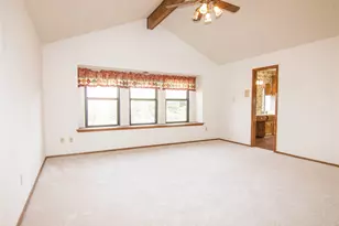 917 Hillside Dr, Lewisville, TX 75077 - Photo 20