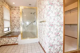 917 Hillside Dr, Lewisville, TX 75077 - Photo 18